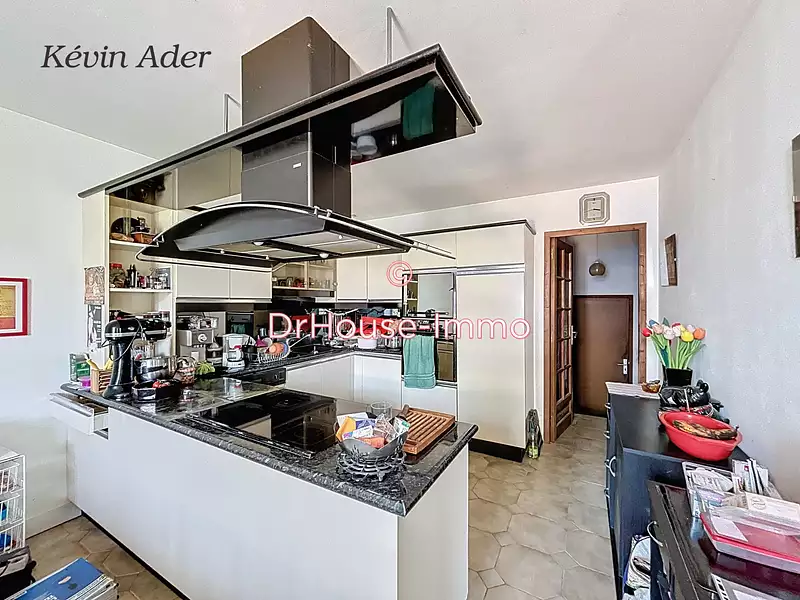 Maison, 328 m²