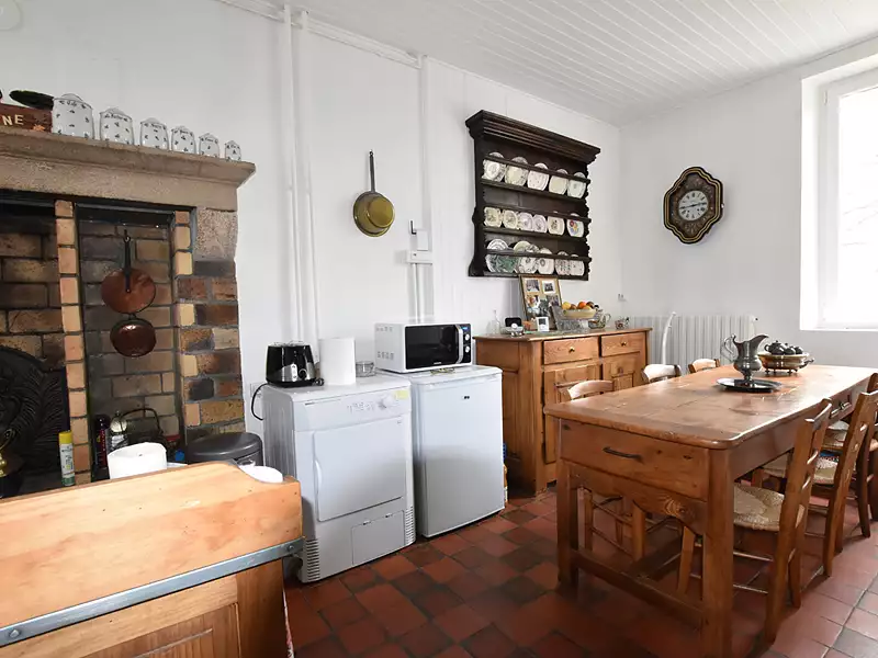 Maison, 170 m²