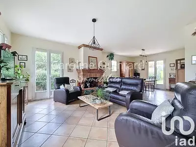 Maison, 176 m²