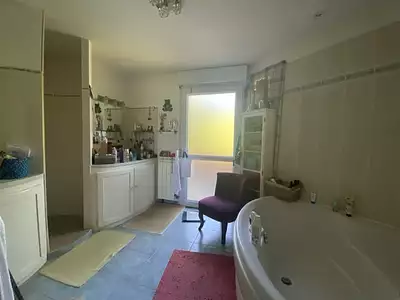 Maison, 174 m²
