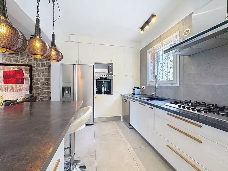 Appartement, 200 m²