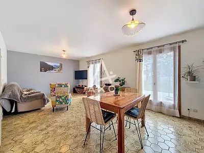 Maison, 76,2 m²
