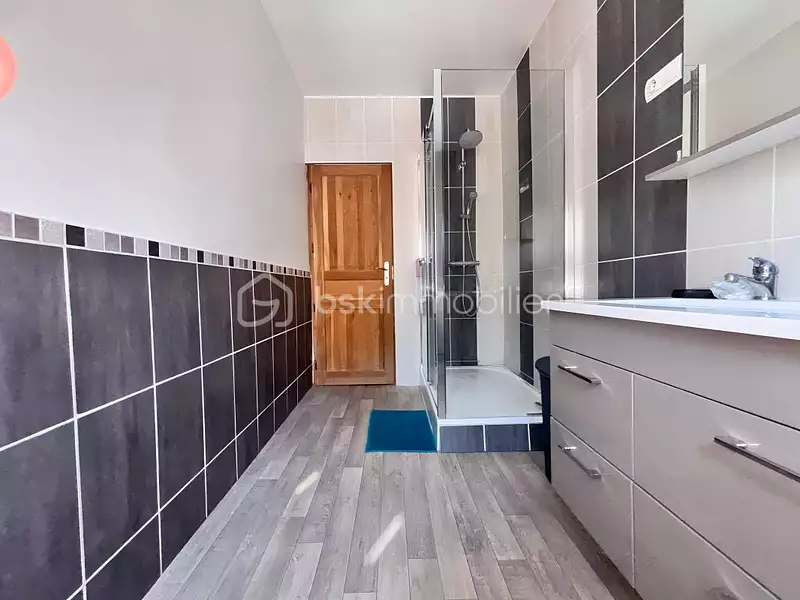 Maison, 93 m²