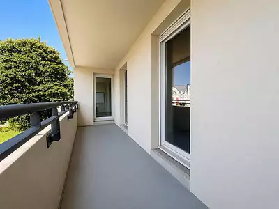 178 990 € 2 671 €/m² Appartement • 67 m² • 3 pièces • 2 chambres Combs-la-Ville (77380)
