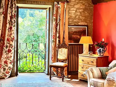 Maison, 868 m²