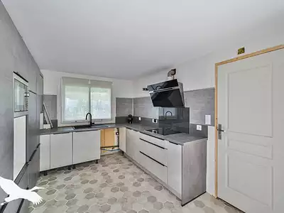Maison, 179 m²