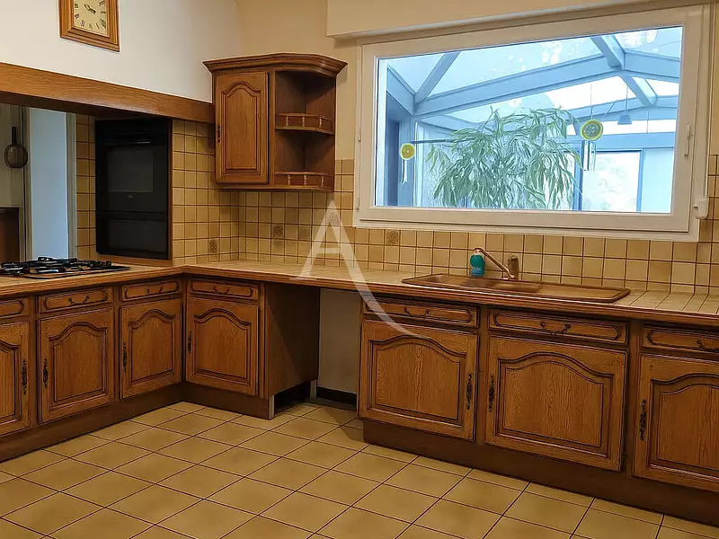 Maison, 200 m²