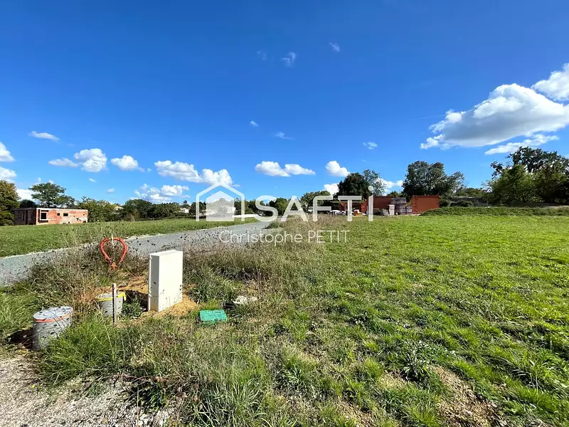 Terrain, 1 000 m²