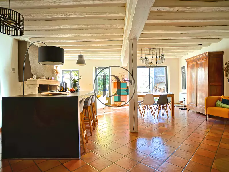Maison, 278 m²