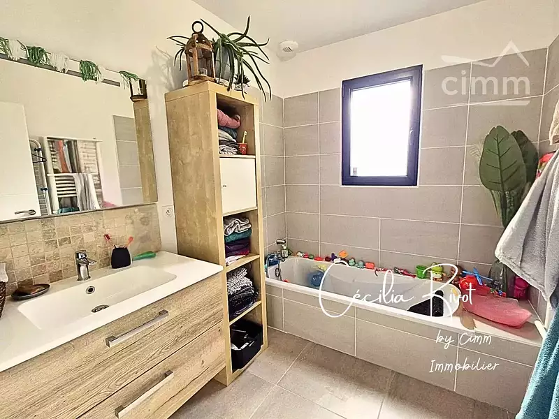 Maison, 130 m²