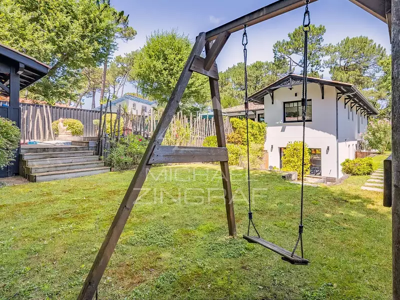 Maison, 198 m²