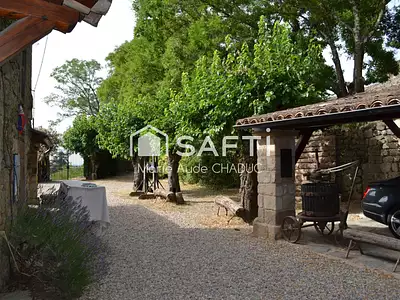 Maison, 800 m²