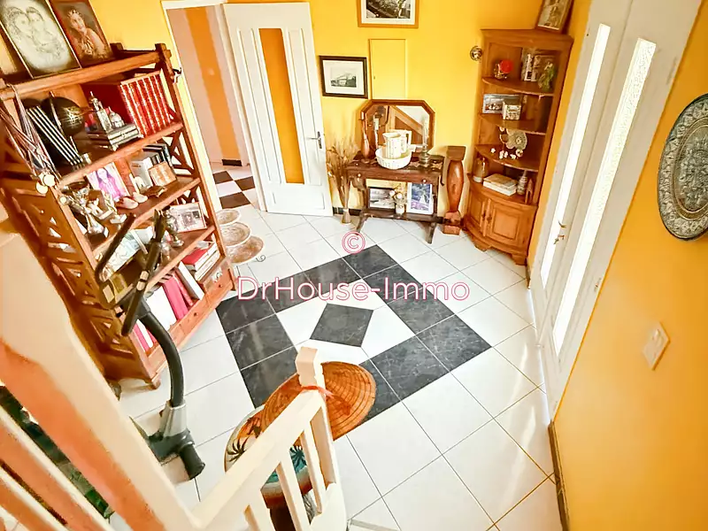 Maison, 217 m²