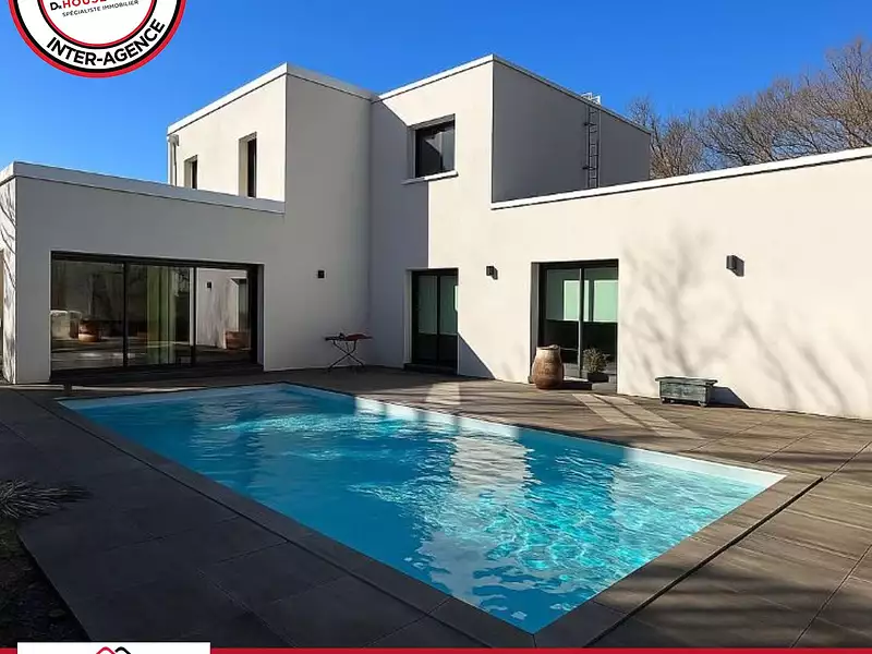 Maison, 180 m²