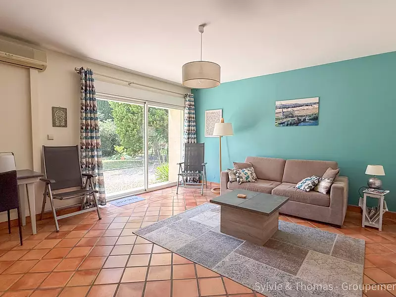 Maison, 326,6 m²