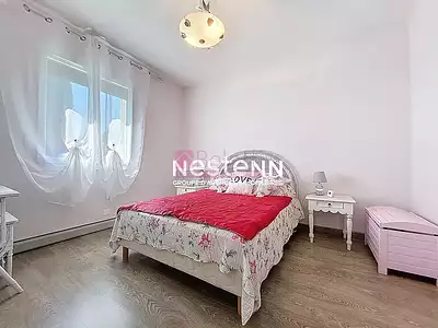 Maison, 166 m²