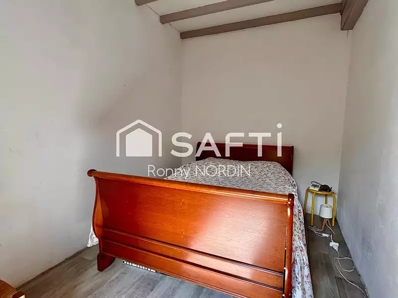 Maison, 180 m²