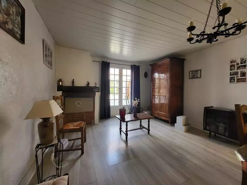Maison, 84 m²