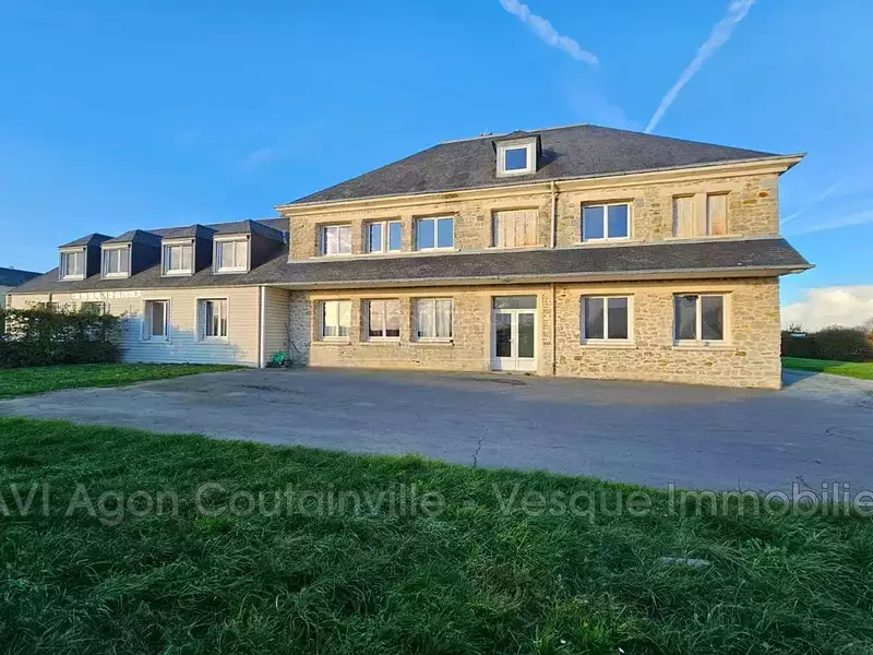 Maison, 360 m²