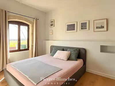 Maison, 285 m²
