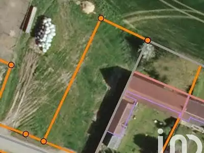 Terrain, 833 m²