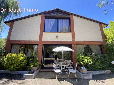 Maison, 235 m²