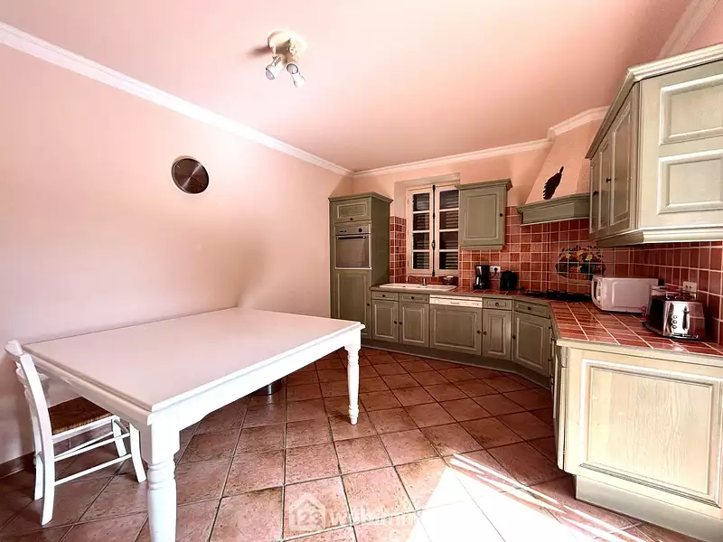 Maison, 140 m²