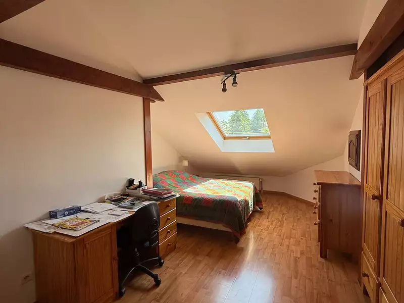 Maison, 246 m²