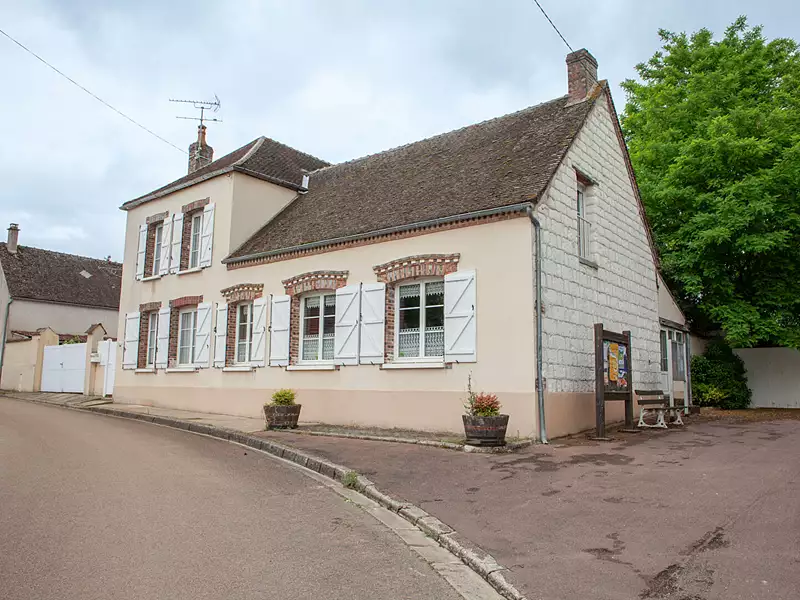 Maison, 230 m²