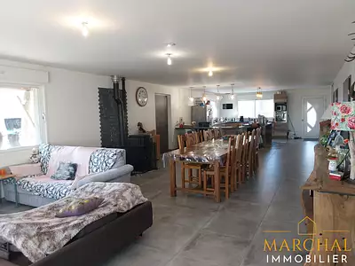 Maison, 148 m²