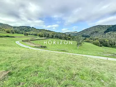 Terrain, 2 453 m²