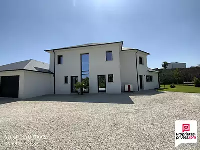 Maison, 283 m²