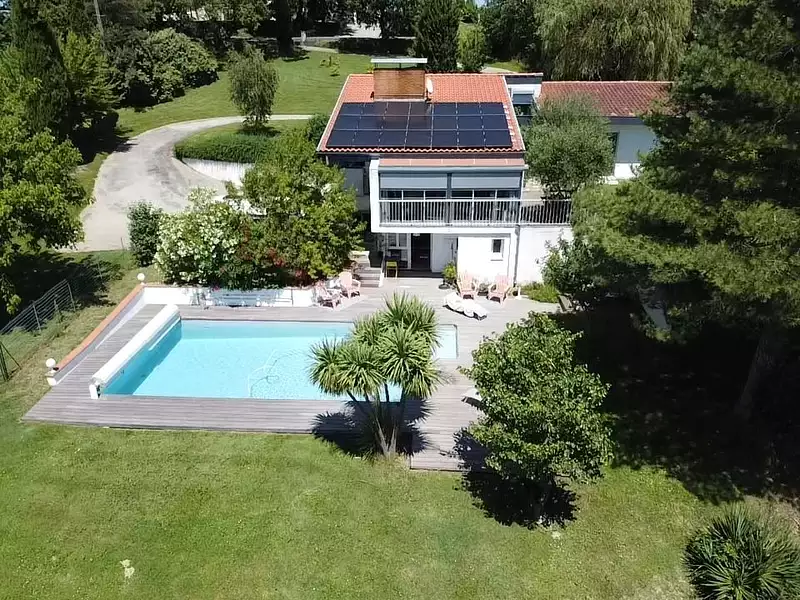 Maison, 174 m²