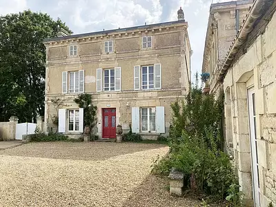 Maison, 453 m²