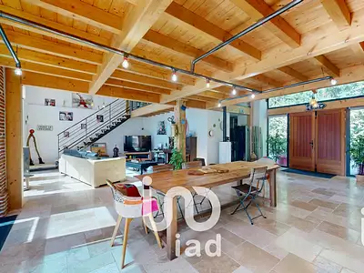 Maison, 290 m²