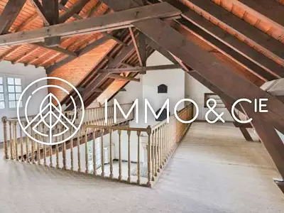Maison, 334 m²