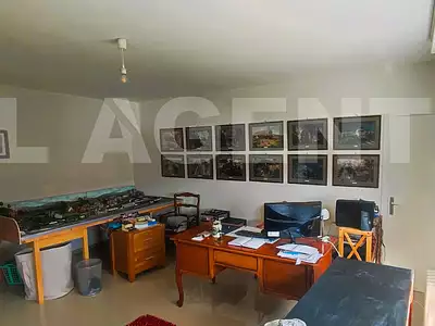 Maison, 194 m²