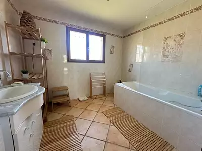 Maison, 148 m²