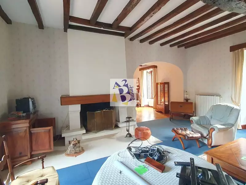 Maison, 221 m²