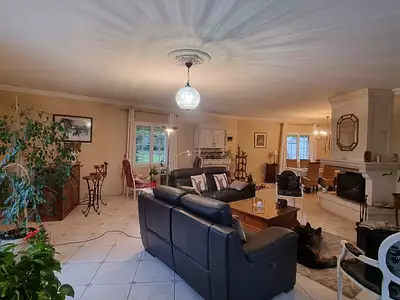 Maison, 294 m²