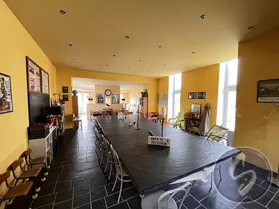 Maison, 582,62 m²