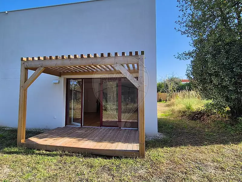 Maison, 94 m²