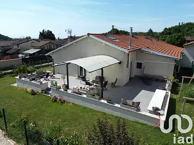 Maison, 255 m²