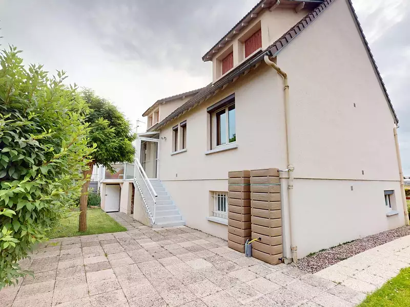 Maison, 130 m²