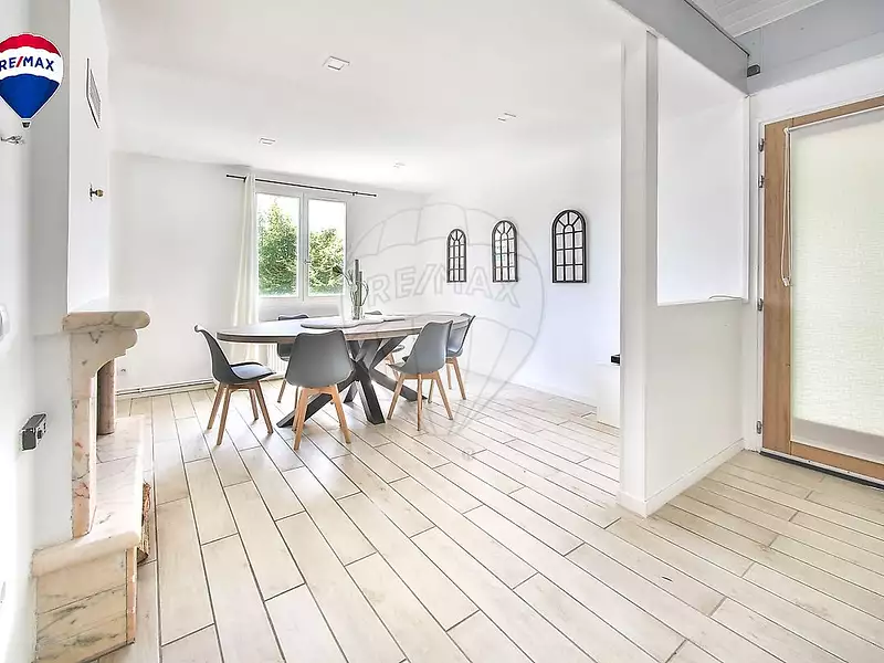 Maison, 116 m²