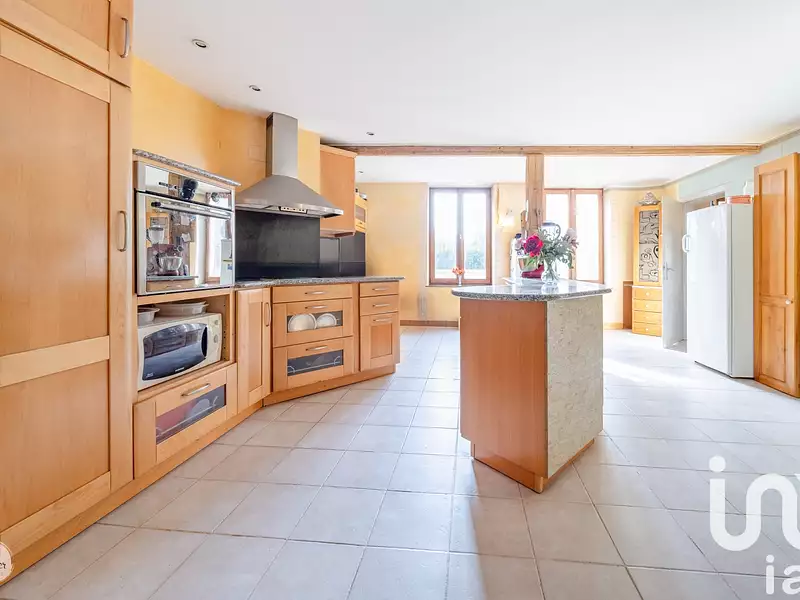 Maison, 163 m²