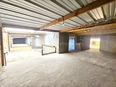 Maison, 196 m²