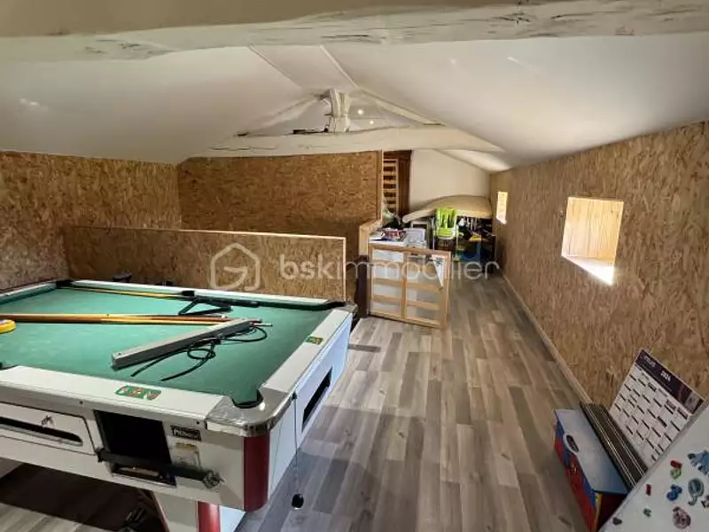 Maison, 300 m²