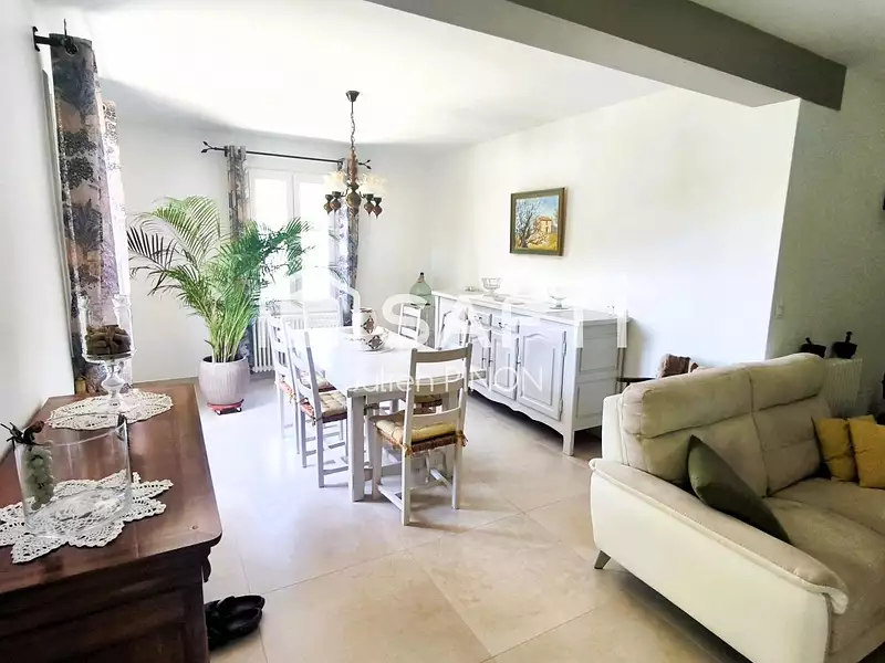 Maison, 137 m²