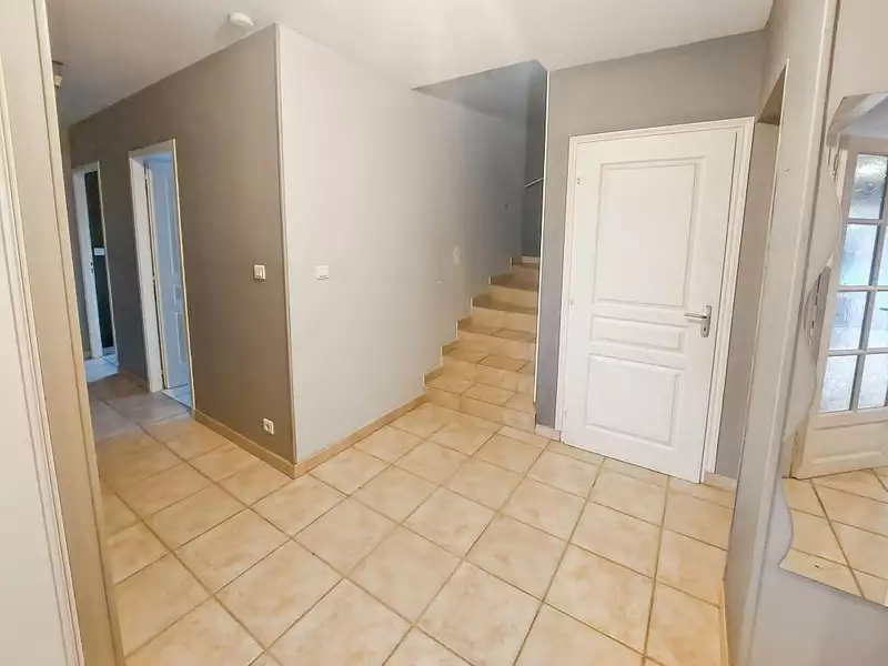 Maison, 136 m²